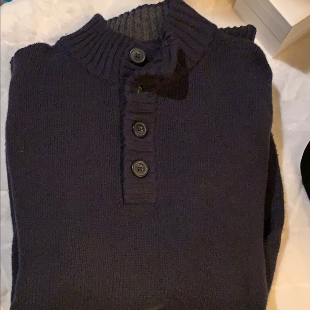 Old Navy cable knit sweater - Picture 1 of 3